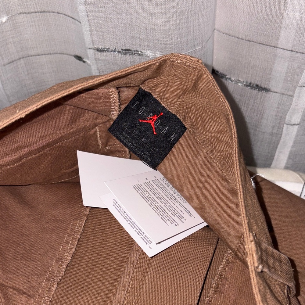 Nike Jordan Essentials Statement Chicago Cargo Pa… - image 6